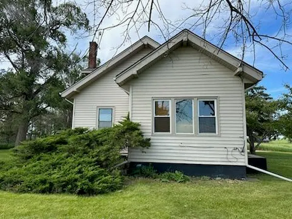 39318 217th St, Alpena, SD 57312