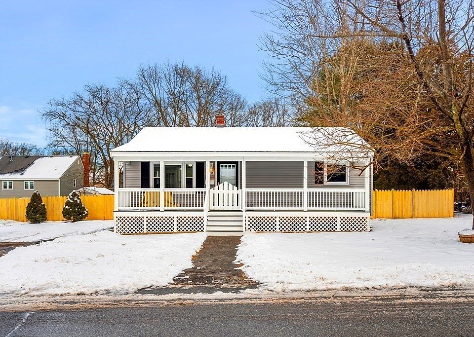 94 Bigelow St, Lowell, MA 01852 Zillow