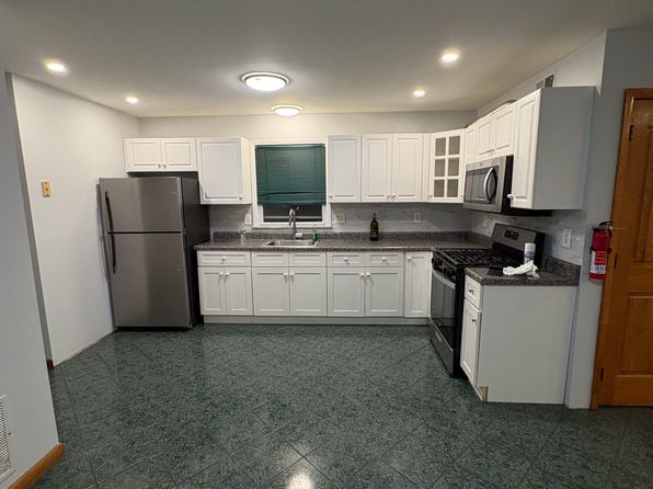 352 Rahway Ave APT 2