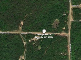 90 Spring Creek Dr #90, Batesville, MS 38606
