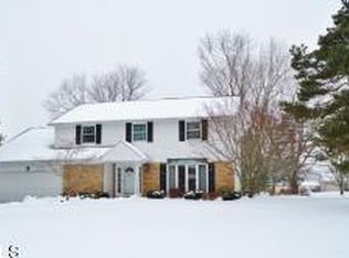 13713 Stonehenge Ct NW, Pickerington, OH 43147