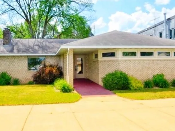 207 Pleasant Ave S #2, Park Rapids, MN 56470