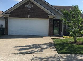 1144 Spring Run Rd, Lexington, KY 40514