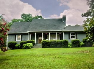 110 Grove Ave, Lindale, GA 30147