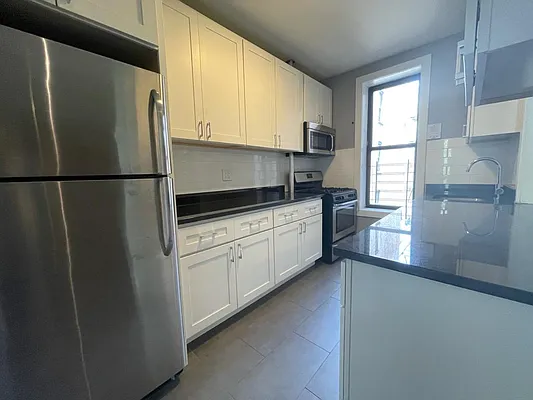 Rented by Finders NYC | media 3