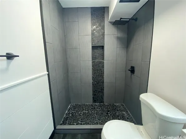 1600 Wilikina Dr APT A409, Wahiawa, HI 96786