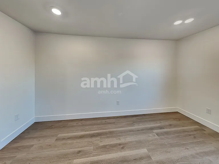 7445 S Keller Ln — Photo 8