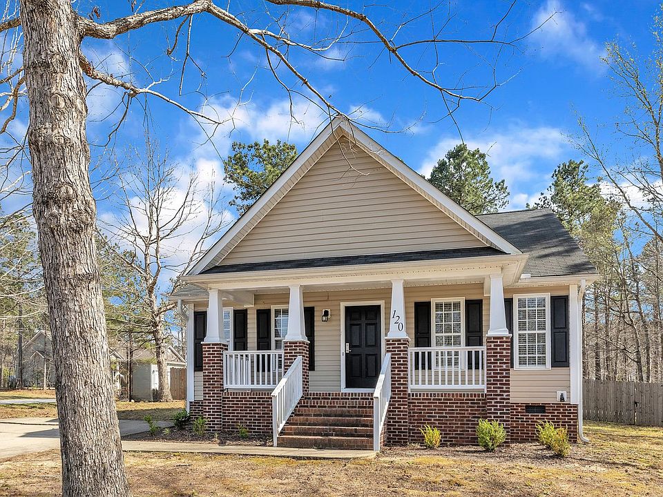 1st image of 120 Saddletree Dr