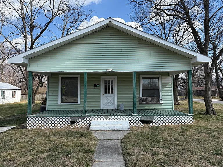 625 Park St — Photo 18