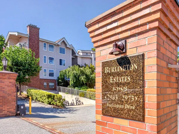 2973 Burlington Dr #103, Coquitlam, BC V3B 6X1