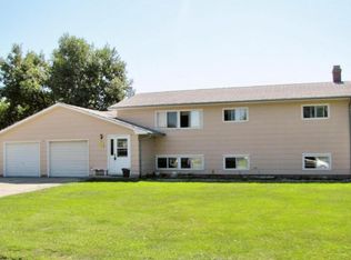 301 W 1st Ave, Fort Pierre, SD 57532