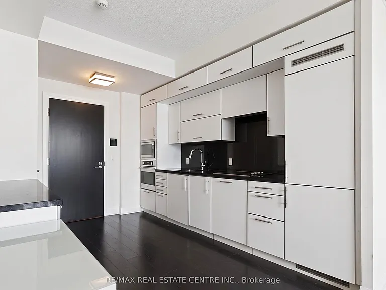 5 Sheppard Ave E #4122 — Photo 5