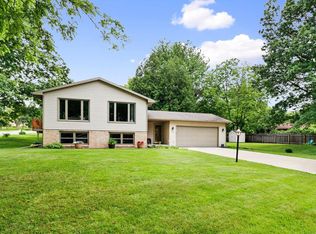 5733 Restal St, Fitchburg, WI 53711