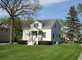 43 Summerset Dr S, Racine, WI 53406