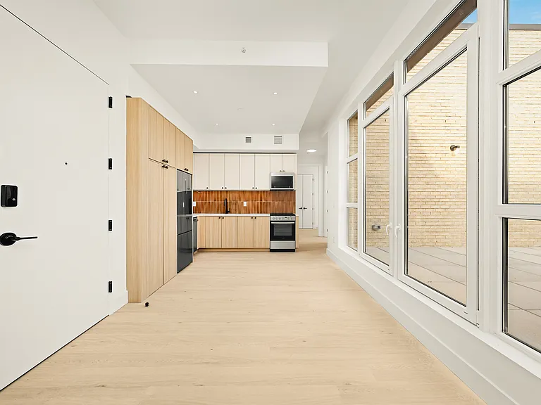 733 Lincoln Pl #1506 — Photo 4