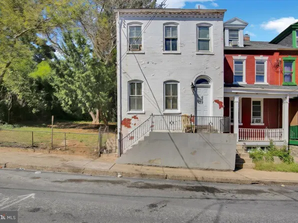 667 Saint Joseph St, Lancaster, PA 17603