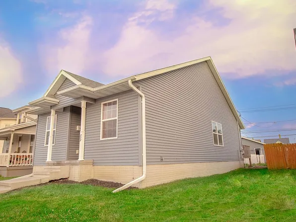 713 F Ave NW, Cedar Rapids, IA 52405