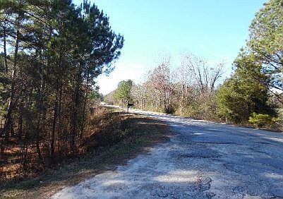 2nd image of 340 Cedar Ridge Rd