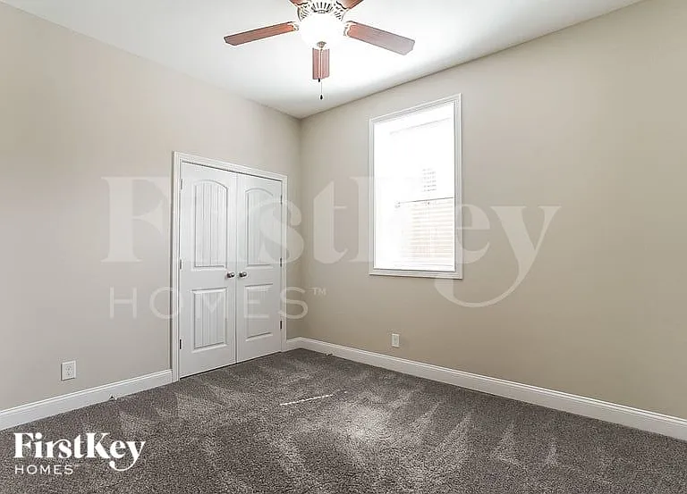 1315 Golden Eagle Way — Photo 10