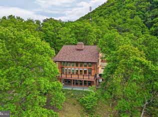 334 Tomahawk Ln, Edinburg, VA 22824