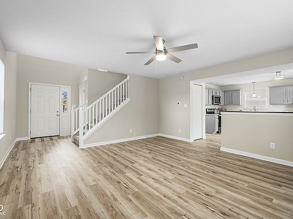 4th image of 5040 Rocky Mountain Dr