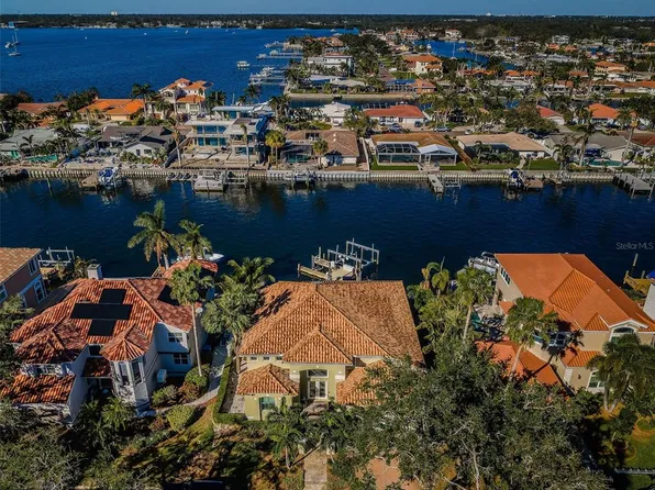 4603 Dolphin Cay Ln S, Saint Petersburg, FL 33711