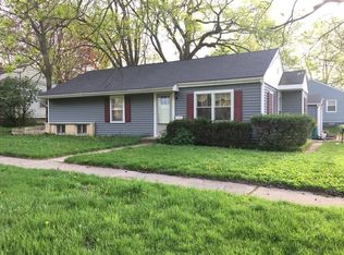 615 Ellwood Ave, Dekalb, IL 60115