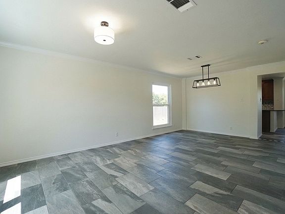 4th image of 2440 Madeline Loop