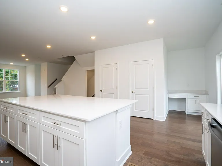 144 Ada Hightower Ave — Photo 10