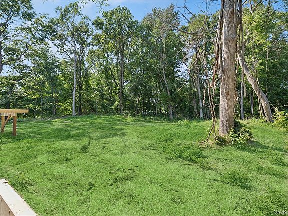 3rd image of 129 Cedar Lane