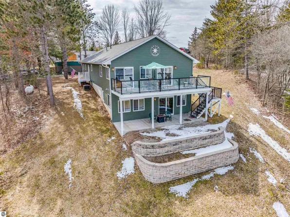 830 Richland Ave, Lupton, MI 48635