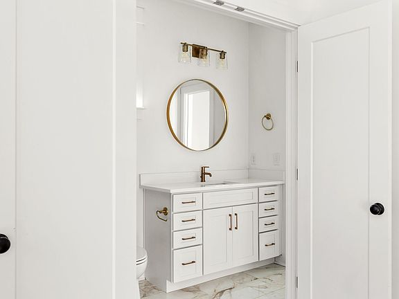 5th image of 500 Hobson Chapel Pl