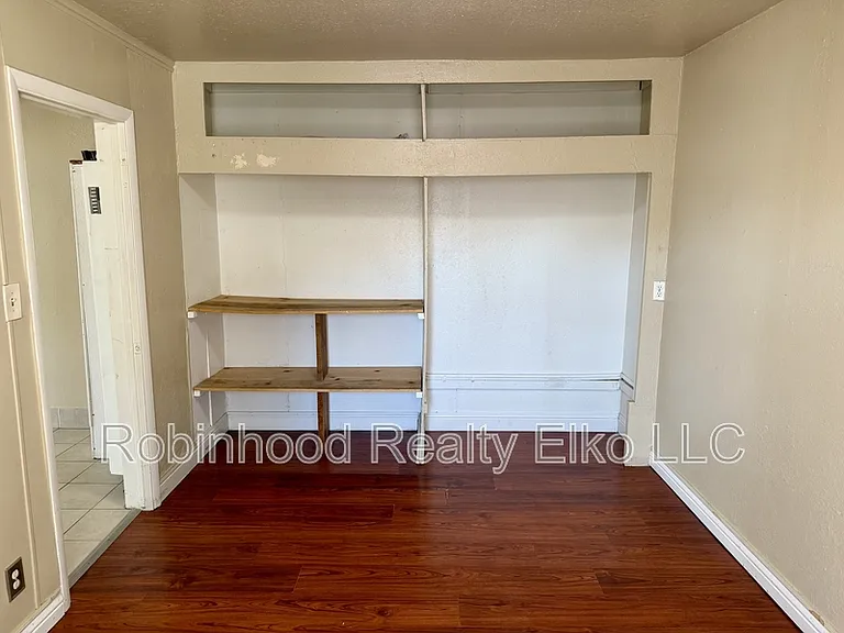 176 S 4th St #2 — Photo 11