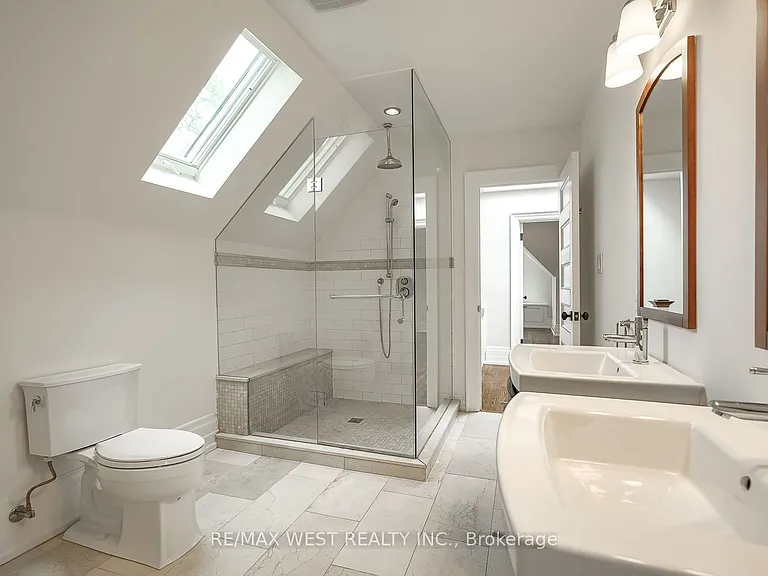 70 Forest Hill Rd — Photo 33