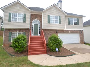 1810 Princess Jasmine Ct, Locust Grove, GA 30248