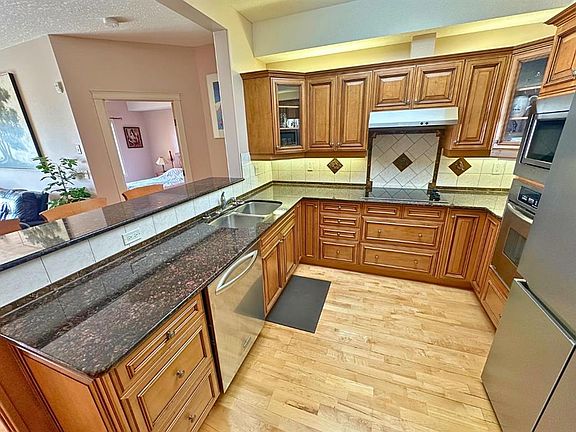 3rd image of 5300 E 48th St #318