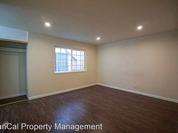 2nd image of 671 Villa St APT 3