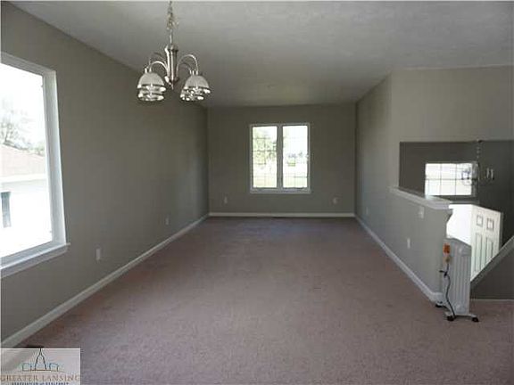 2nd image of 791 St Andrews Dr