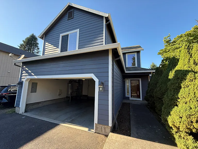 21421 SE Oak St — Photo 3