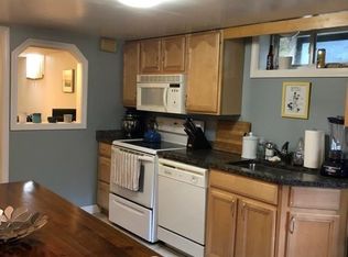 14 Monument St APT B, Charlestown, MA 02129