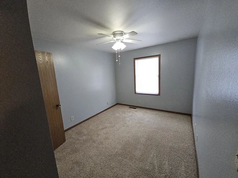 1023 Kearney St — Photo 11