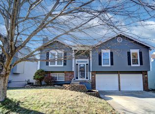 10622 N Charlotte St, Kansas City, MO 64155