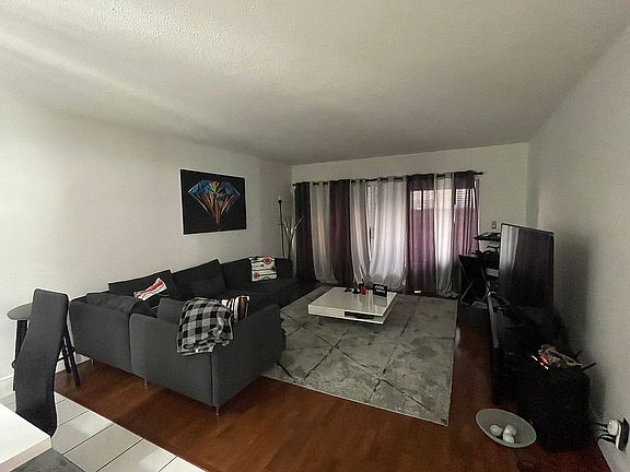 3rd image of 3301 Spanish Moss Ter APT 608