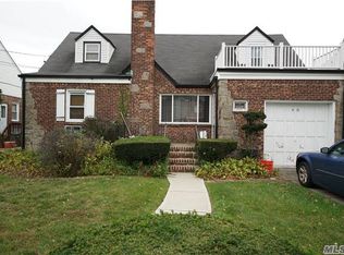 48 William St, Valley Stream, NY 11580