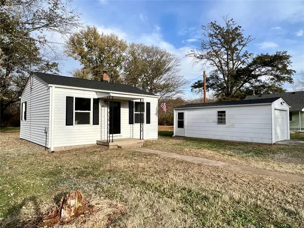 1063 7th St, Saint Mary, MO 63673