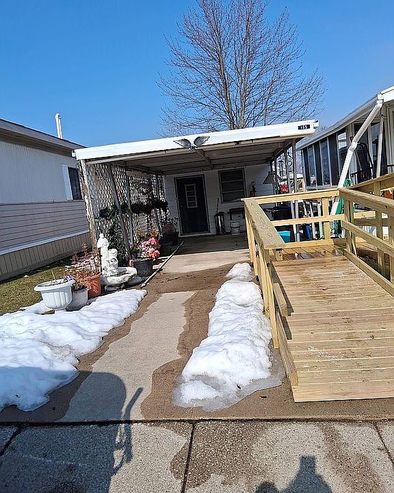 2nd image of 3333 Ravenswood Rd Lot 155