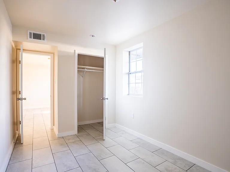 2919 Danneel St #2 — Photo 11