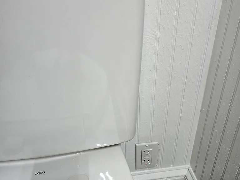 Bidet seat ready.