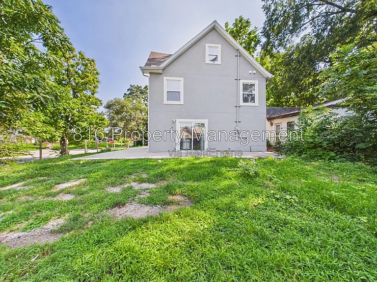 1256 Pennsylvania Ave — Photo 31