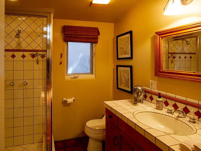 Oak Glen Dr — Photo 10